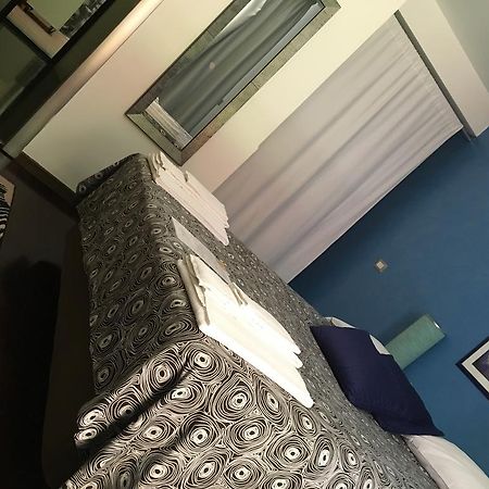 B&B Villa Dei Girasoli 卡塔尼亚 外观 照片