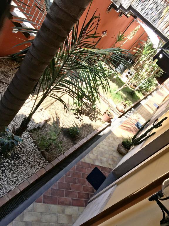 B&B Villa Dei Girasoli 卡塔尼亚 外观 照片