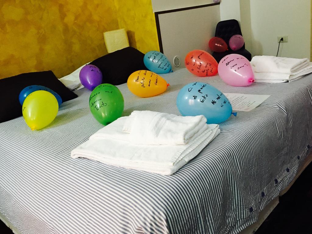B&B Villa Dei Girasoli 卡塔尼亚 外观 照片